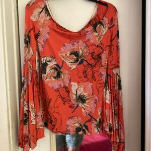 GORGEOUS FREE PEOPLE ONE OF A KIND  BELL FLOWER SLEEVES OFF THE SHOULDER BLOUSE